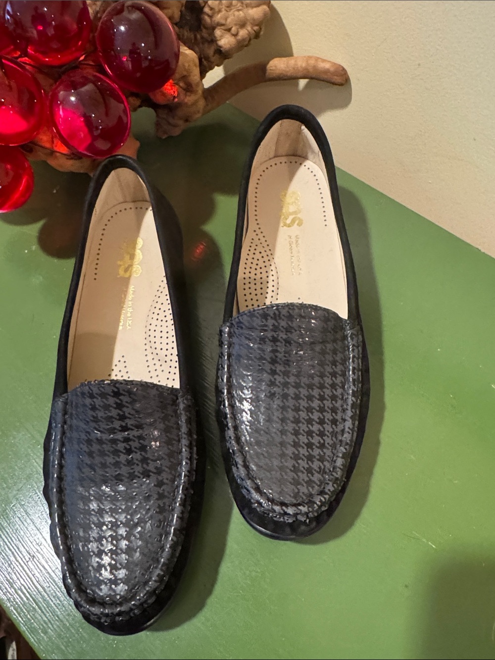 SAS black suede shoes made in USA 🇺🇸